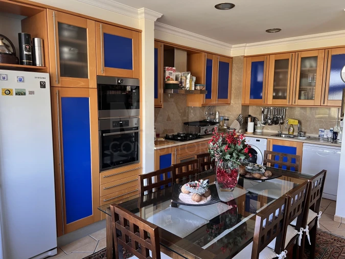 Apartamento T3 para Venda em Quarteira Foto 12