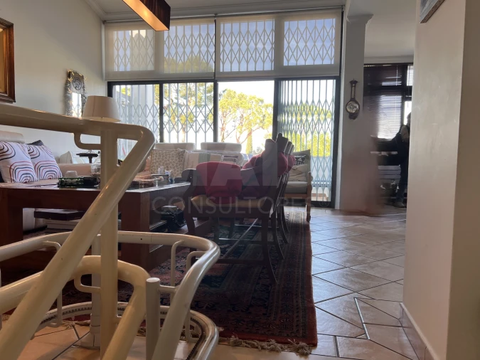 Apartamento T3 para Venda em Quarteira Foto 10