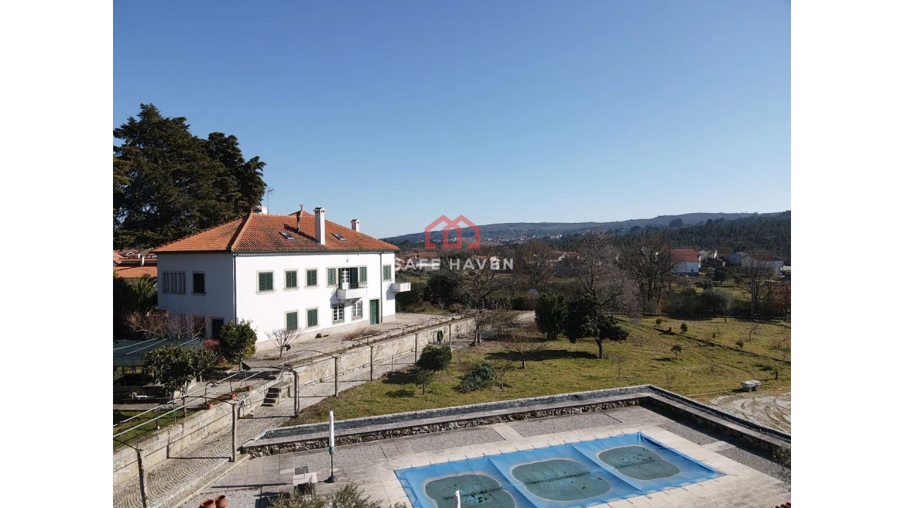 Quinta T6 para Venda em Quintela de Azurara Foto 1