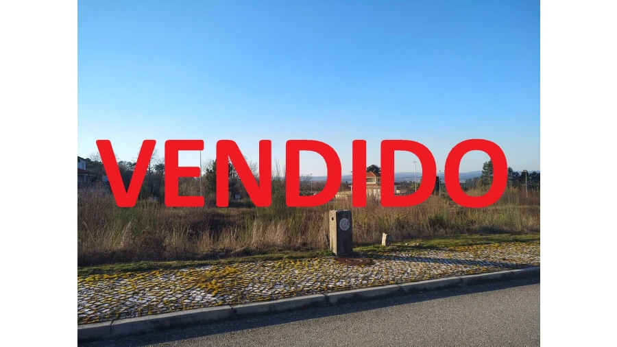 Terreno para Venda em Quintela de Azurara