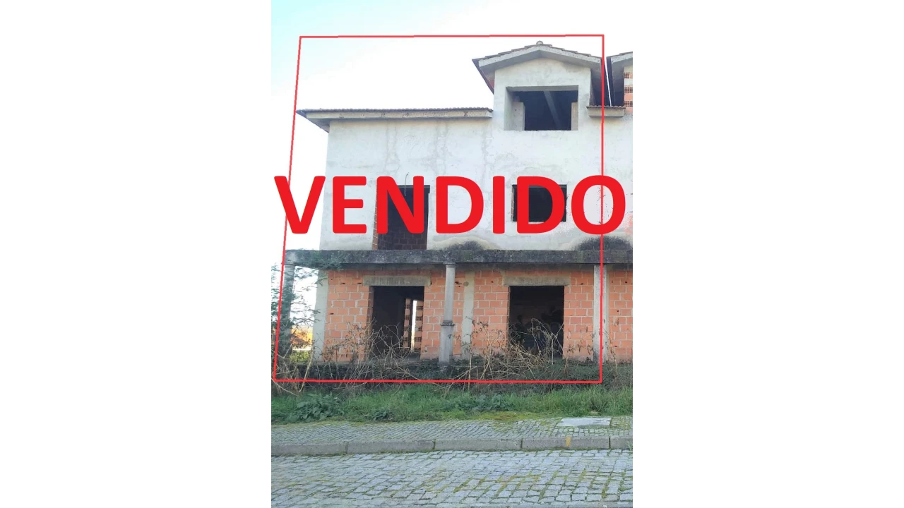Moradia T4 para Venda em Mangualde, Mesquitela e Cunha Alta Foto 1