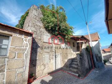 Moradia T3 para Venda em Abrunhosa-A-Velha