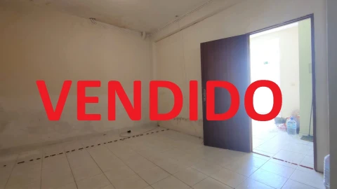 Prédio para Venda em Mangualde, Mesquitela e Cunha Alta