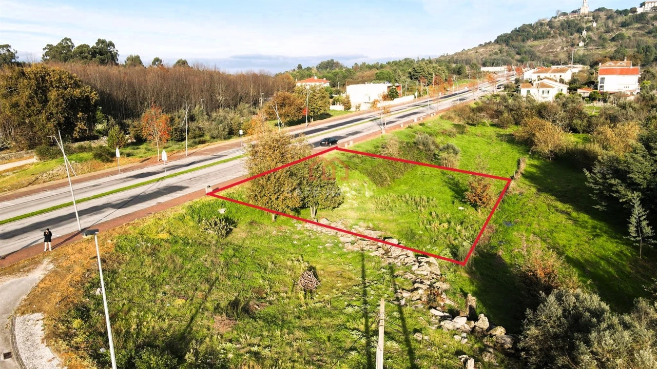 Terreno para Venda em Mangualde, Mesquitela e Cunha Alta Foto 2