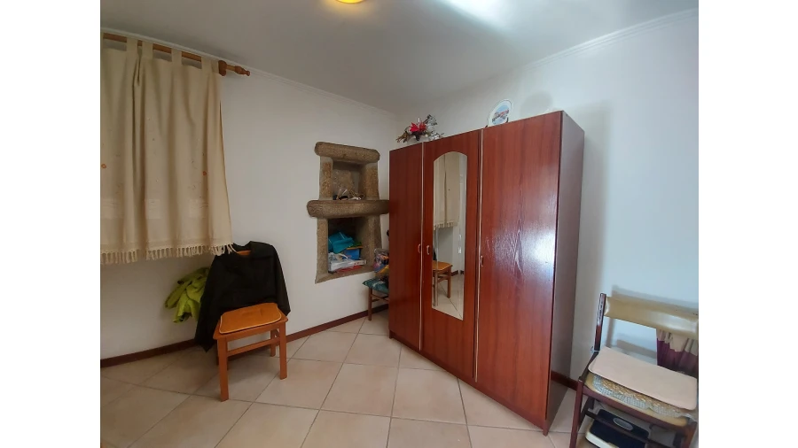 Moradia T3 para Venda em Rio de Moinhos Foto 11