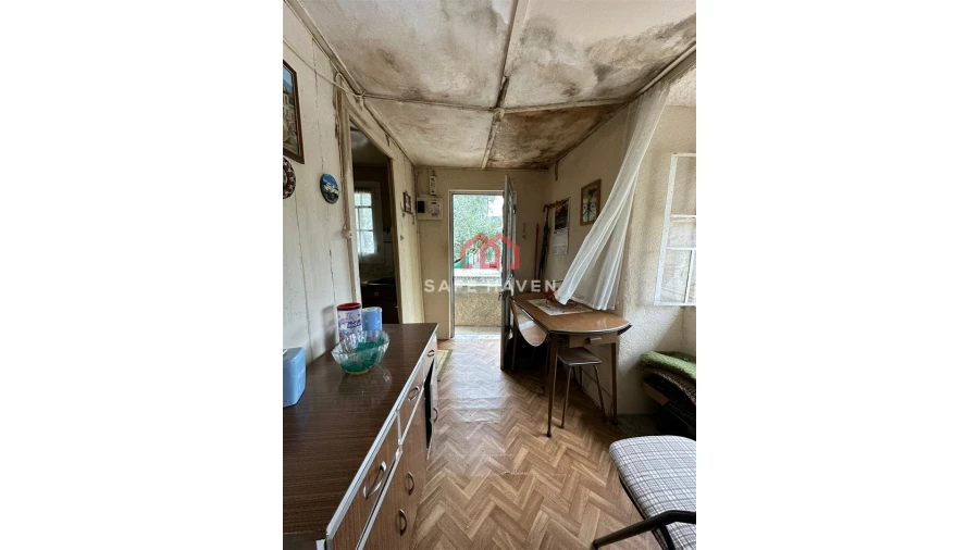 Moradia T1 para Venda em Abrunhosa-A-Velha Foto 9