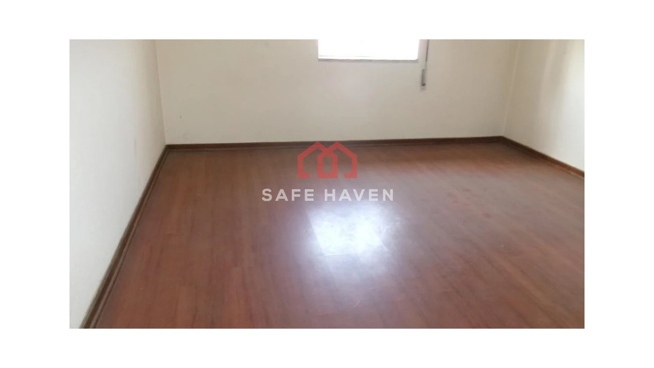 Moradia T5 para Venda em Travancinha Foto 8