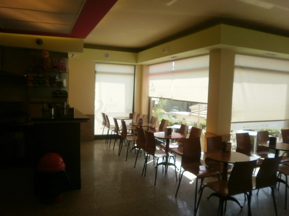 Negócio para Venda em Madalena Foto 3