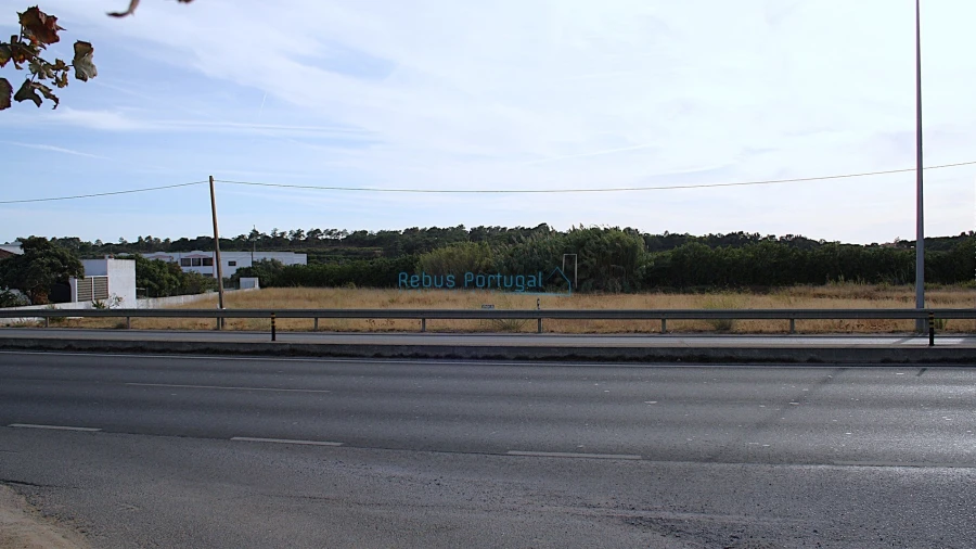 Terreno Comércio / Armazém para Venda em Almancil