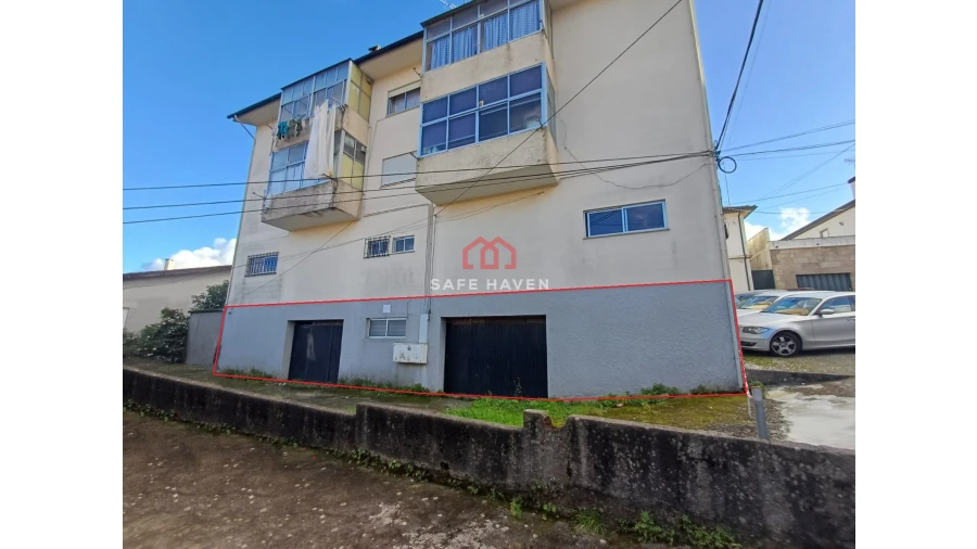 Armazém para Venda em Mangualde, Mesquitela e Cunha Alta