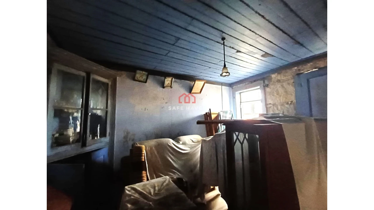 Moradia T0 para Venda em Cunha Baixa Foto 3