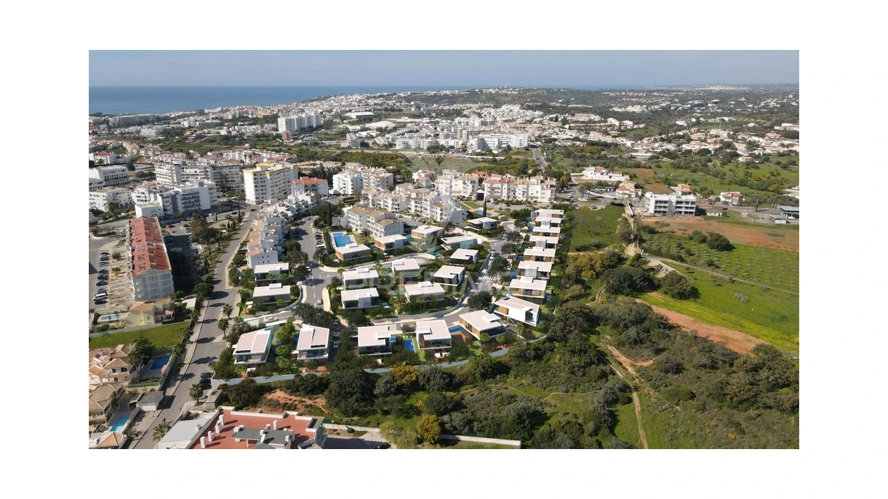 Terreno para Venda em Albufeira e Olhos de Água Foto 11