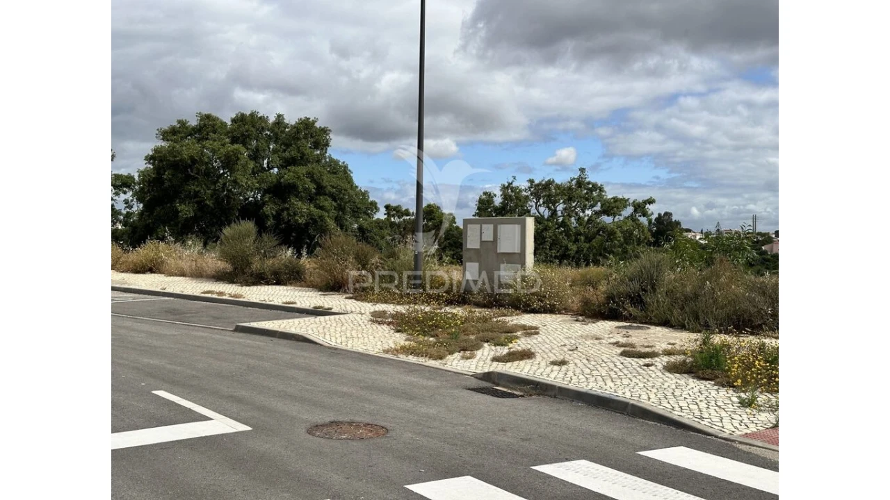 Terreno para Venda em Albufeira e Olhos de Água Foto 6