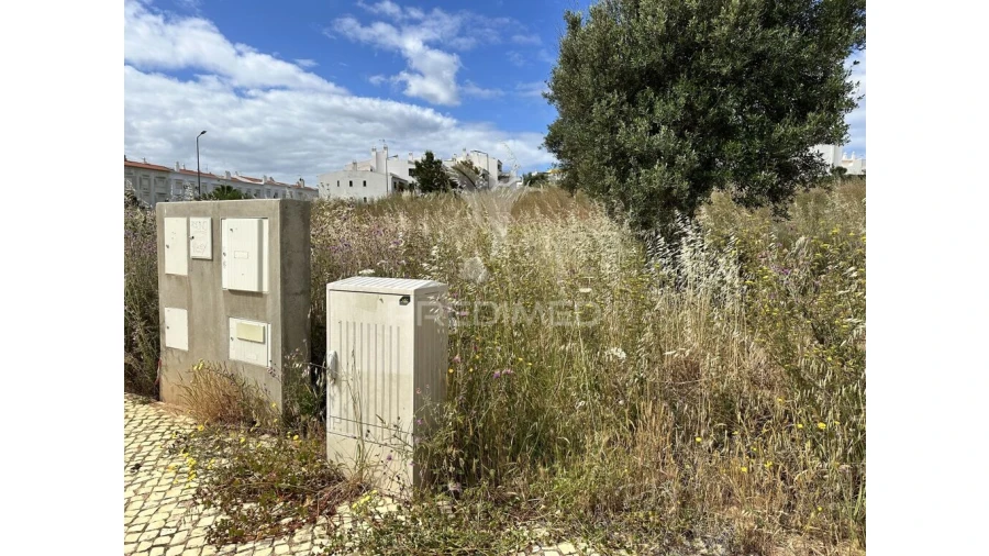 Terreno para Venda em Albufeira e Olhos de Água Foto 8