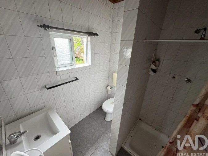 Moradia T3 para Venda em Ribeirinha Foto 17