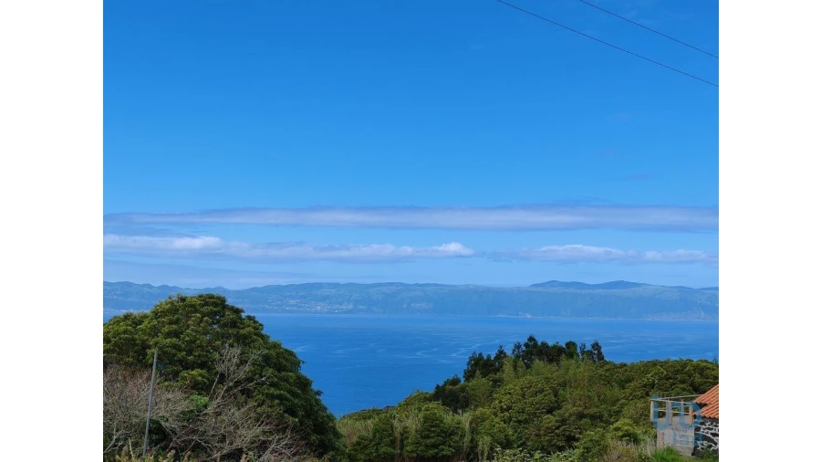 Moradia T3 para Venda em Ribeirinha Foto 7