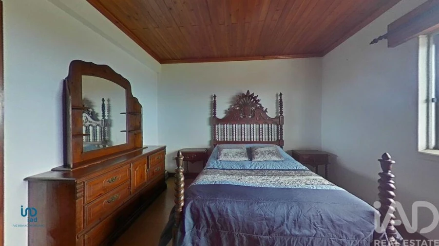 Moradia T3 para Venda em Ribeirinha Foto 18