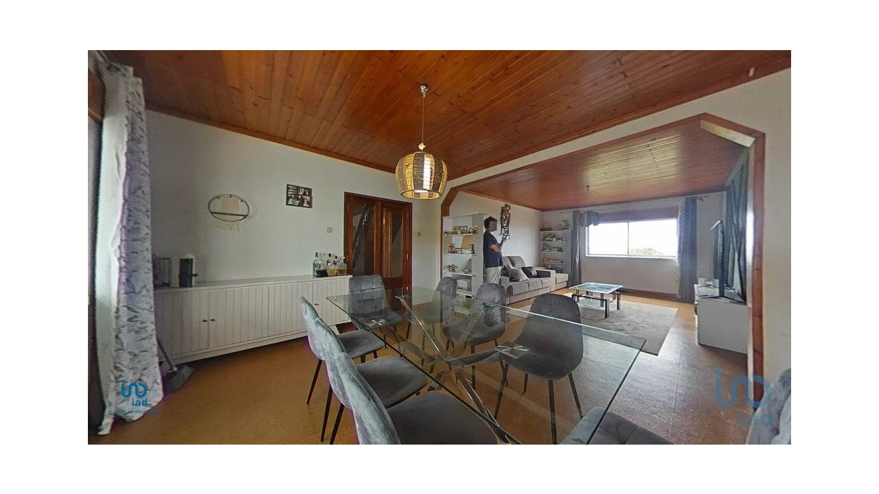 Moradia T3 para Venda em Ribeirinha Foto 12