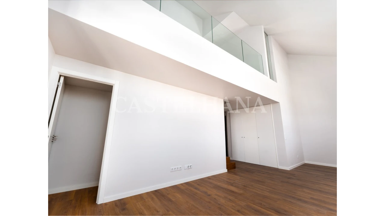 Apartamento T2 para Venda em Alcantara Foto 3