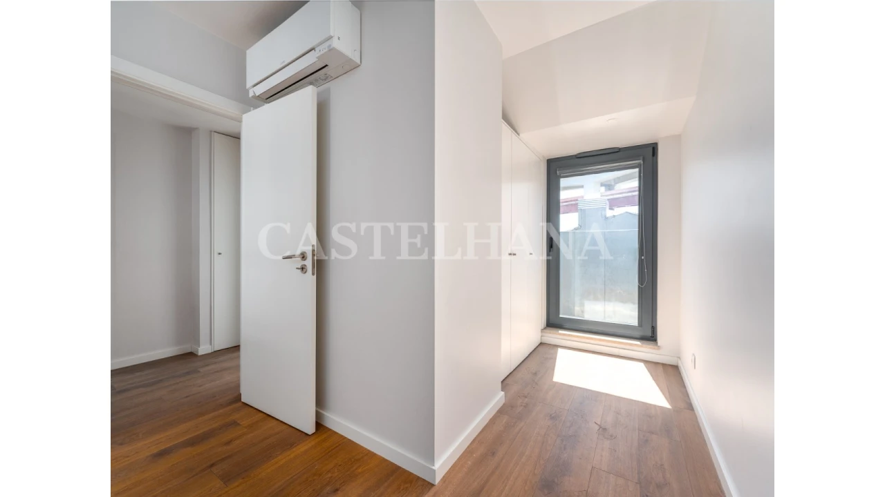 Apartamento T2 para Venda em Alcantara Foto 17