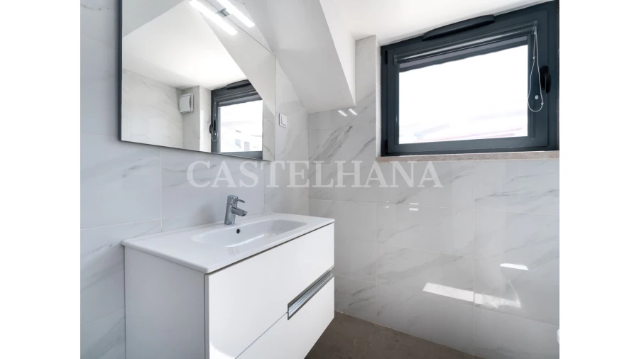 Apartamento T2 para Venda em Alcantara Foto 18