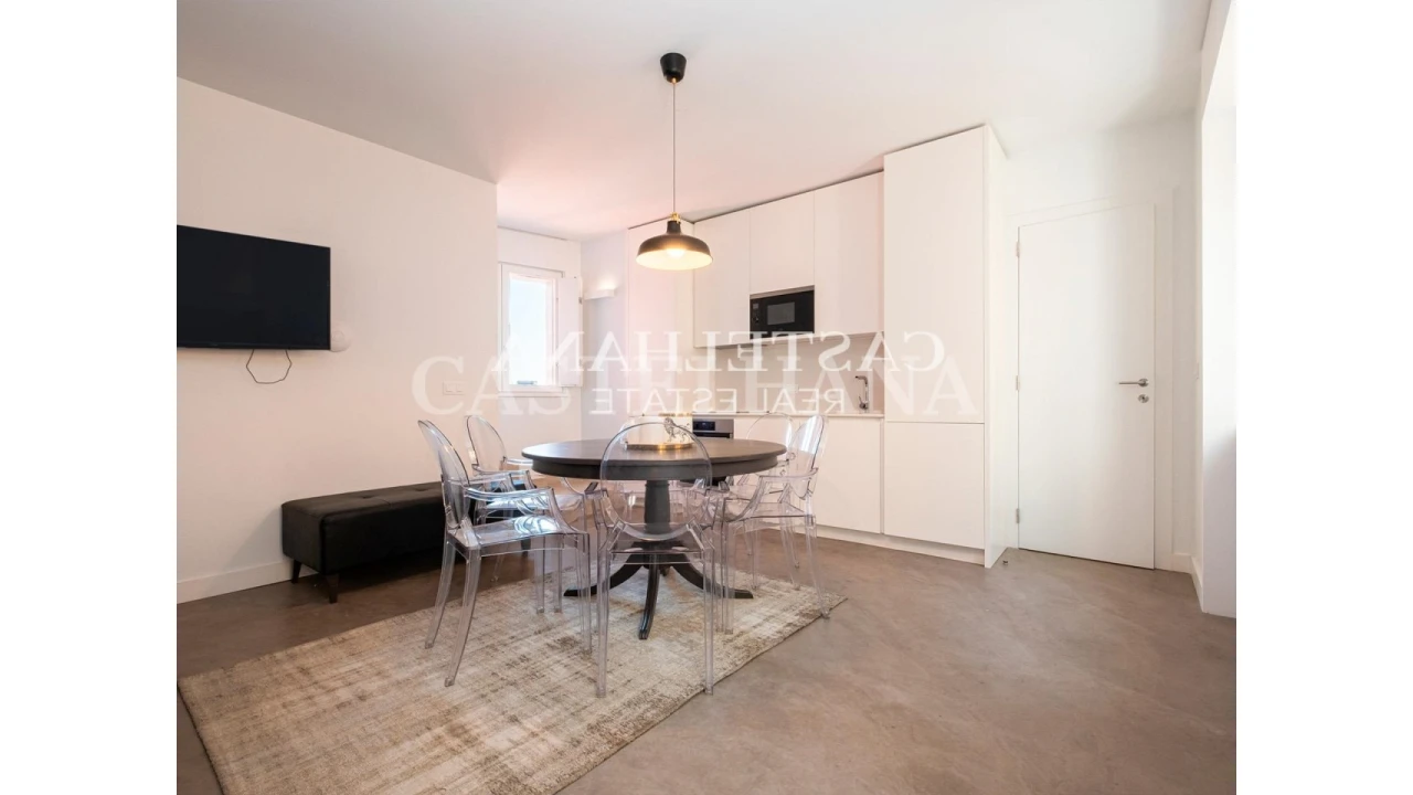 Apartamento T2 para Venda em Arroios Foto 13