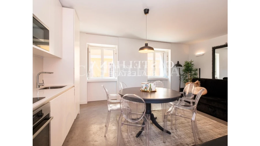 Apartamento T2 para Venda em Arroios Foto 14