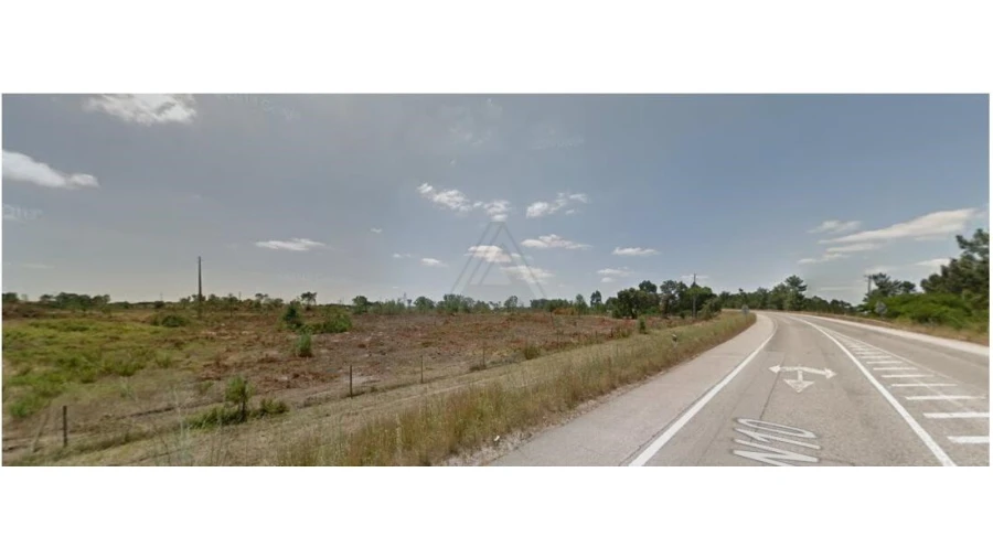 Terreno Comércio / Armazém para Venda em Pegões Foto 1