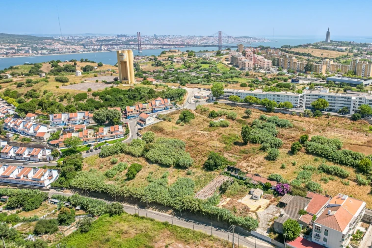 Terreno para Venda em Caparica e Trafaria Foto 11