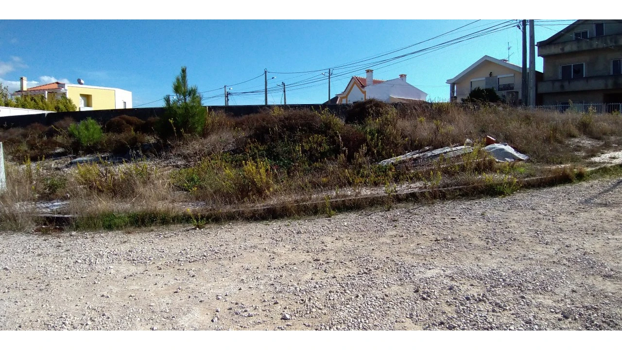 Terreno para Venda em Charneca de Caparica e Sobreda Foto 4