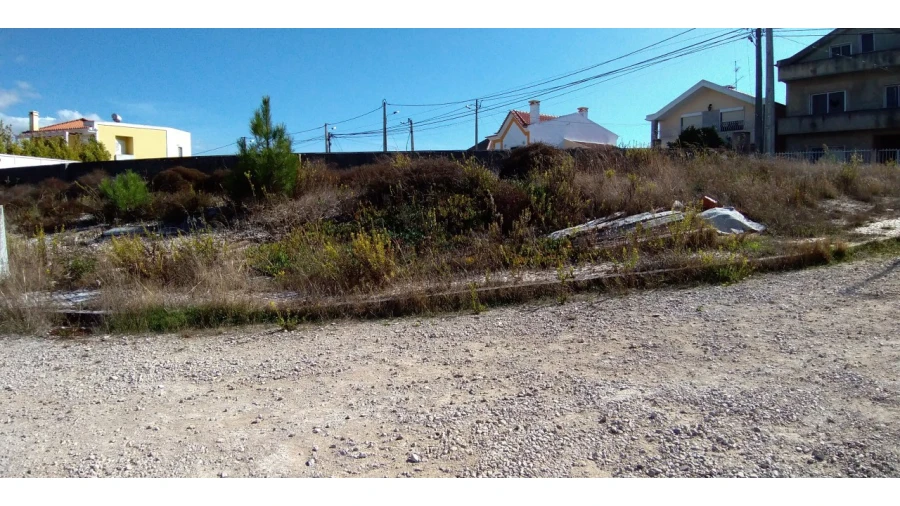 Terreno para Venda em Charneca de Caparica e Sobreda Foto 4