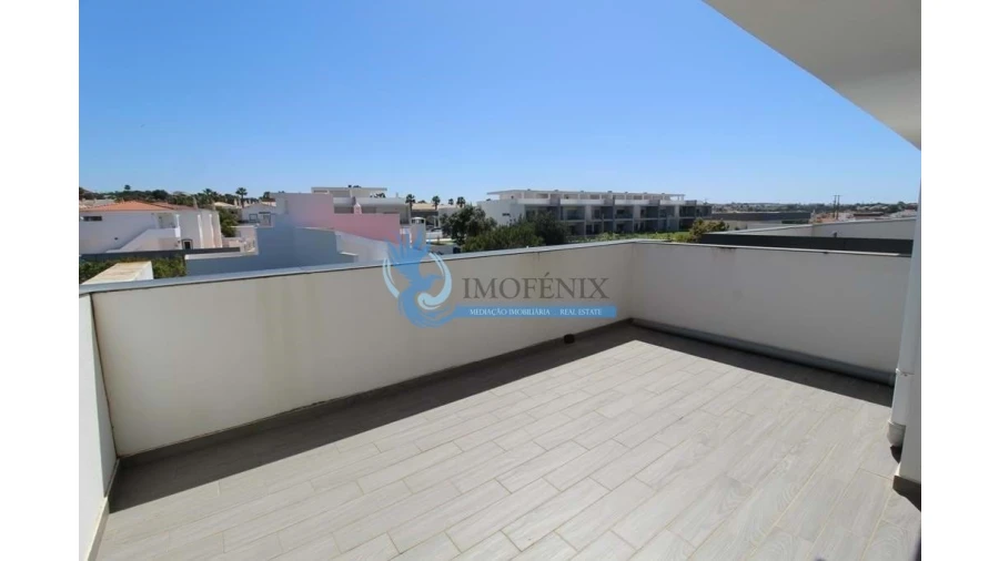 Apartamento T3 para Venda em Guia Foto 31