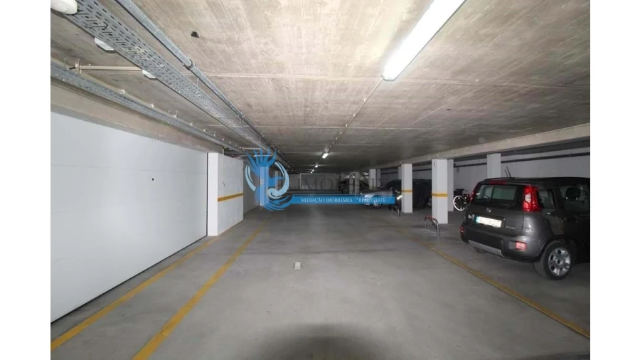 Apartamento T3 para Venda em Guia Foto 36