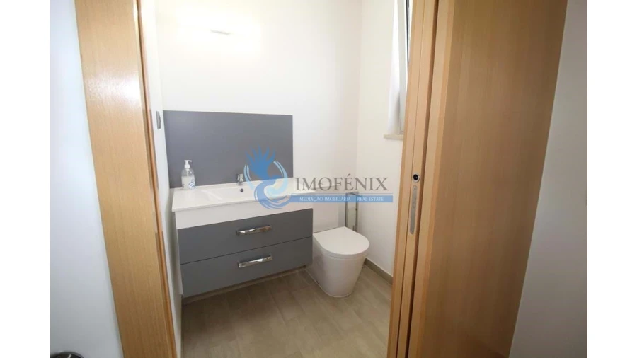 Apartamento T3 para Venda em Guia Foto 30