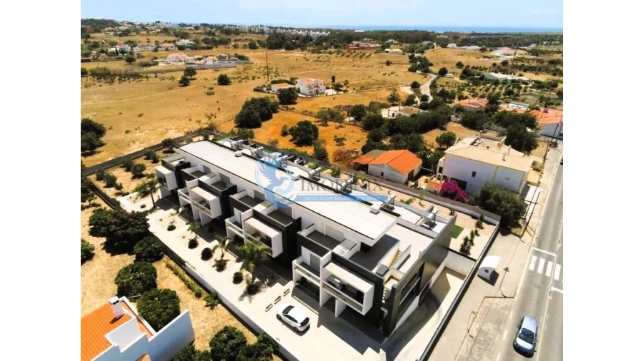 Apartamento T3 para Venda em Guia Foto 5