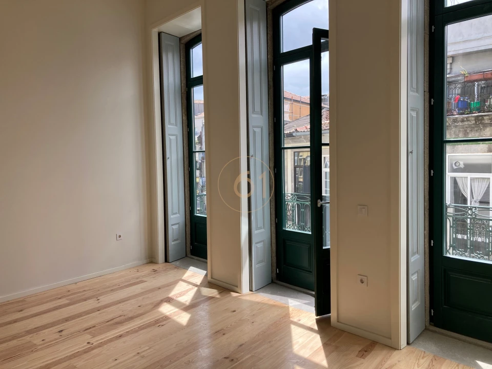 Apartamento para Venda em Cedofeita, Santo Ildefonso, Sé, Miragaia, São Nicolau e Vitória Foto 3