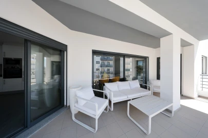 Apartamento T4 para Venda em Quelfes