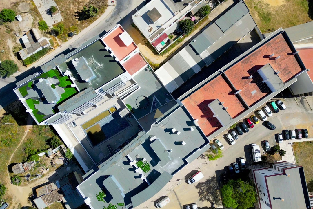 Apartamento T3 para Venda em Quelfes Foto 30