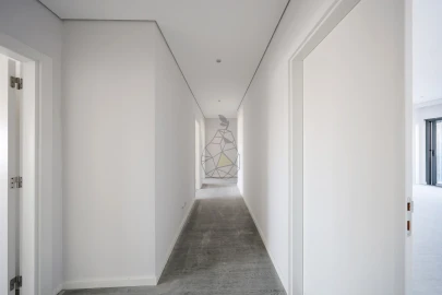 Apartamento T3 para Venda em Quelfes