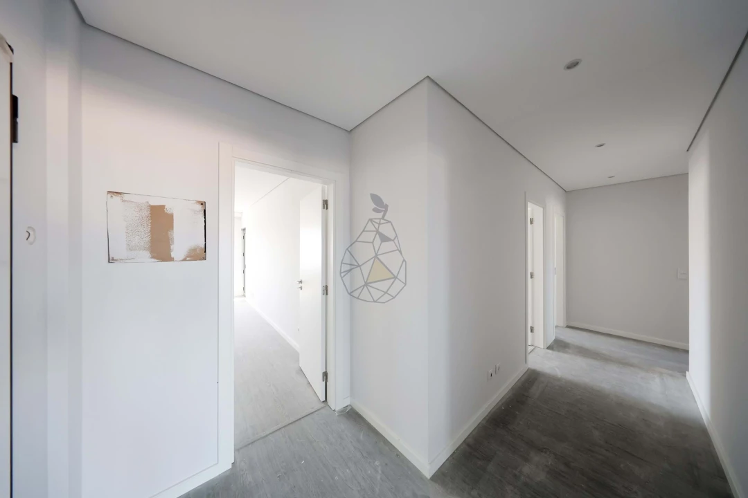 Apartamento T3 para Venda em Quelfes Foto 11