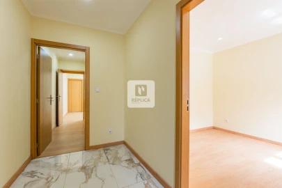 Moradia T2 para Venda em Campanhã