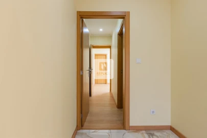 Moradia T2 para Venda em Campanhã