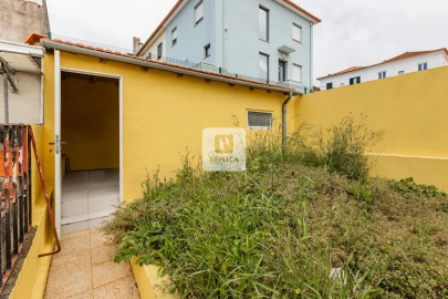 Moradia T2 para Venda em Campanhã