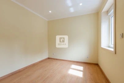 Moradia T2 para Venda em Campanhã