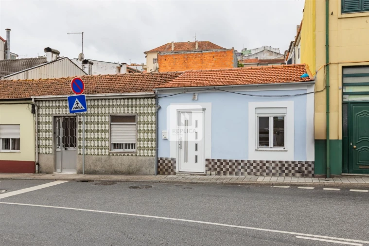 Moradia T2 para Venda em Campanhã Foto 35