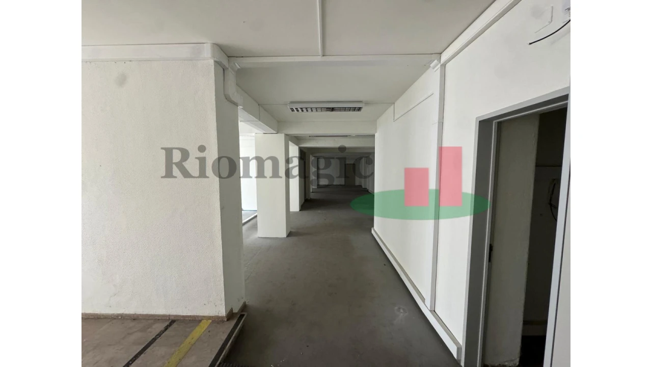 Loja para Venda em Torres Novas (Santa Maria, Salvador e Santiago) Foto 8