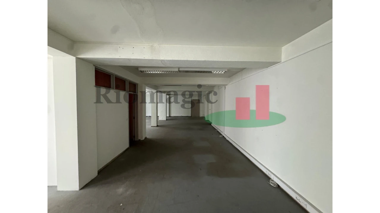 Loja para Venda em Torres Novas (Santa Maria, Salvador e Santiago) Foto 14