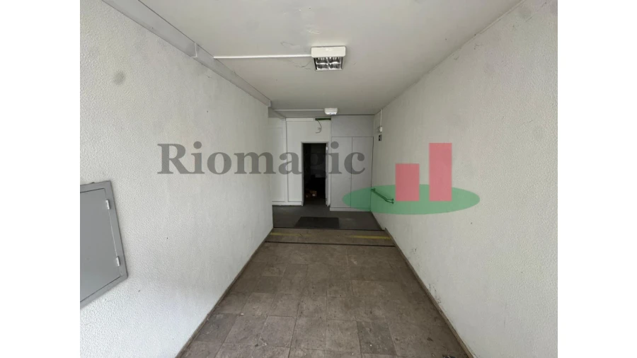 Loja para Venda em Torres Novas (Santa Maria, Salvador e Santiago) Foto 5