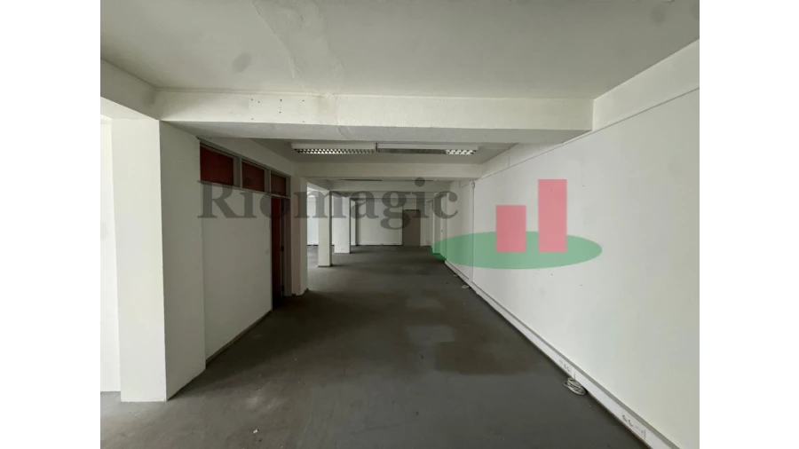 Loja para Venda em Torres Novas (Santa Maria, Salvador e Santiago) Foto 13