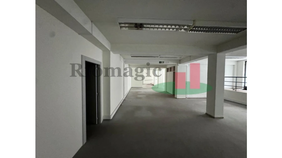 Loja para Venda em Torres Novas (Santa Maria, Salvador e Santiago) Foto 29